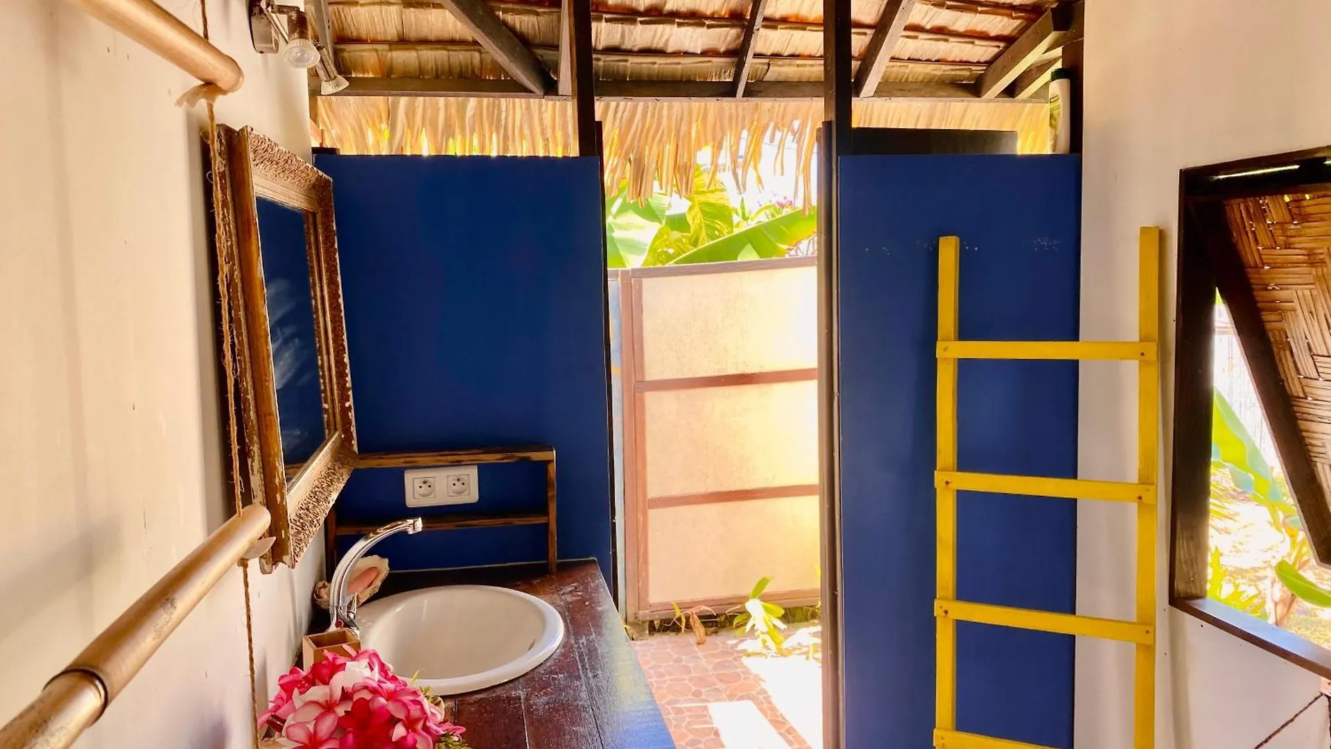 Villa Fare Tehaki - Island Spirit Moorea Ferienhaus